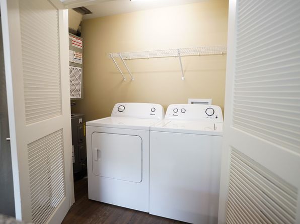156 Silver St APT B8