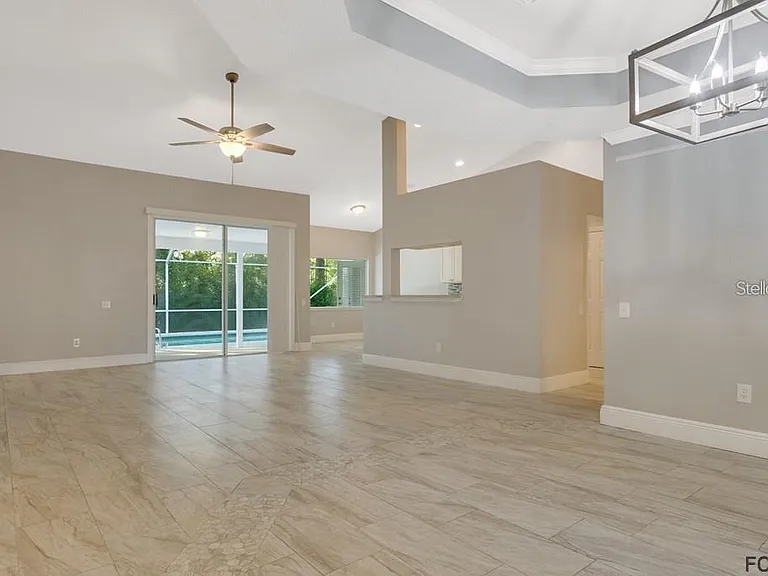 7 Shinnecock Ct — Photo 16