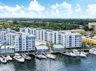 2415 NW 16th Street Rd APT 214, Miami, FL 33125