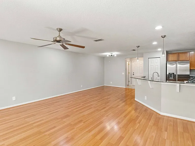 2947 Royal Tuscan Ln — Photo 7