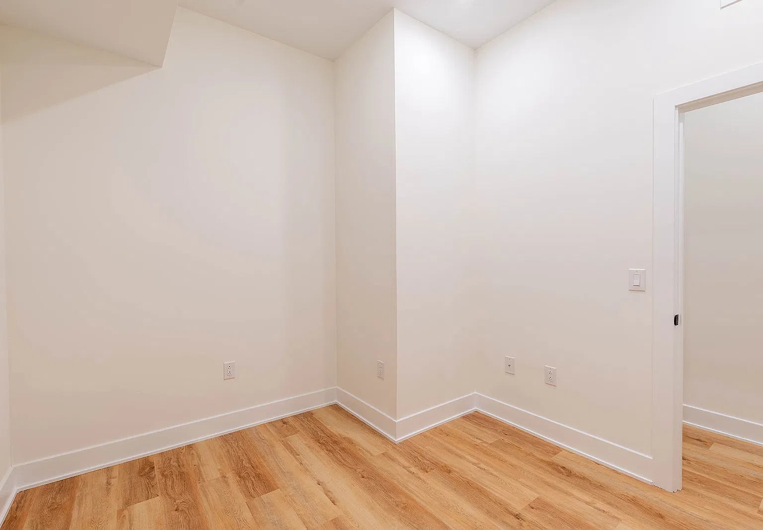 3 bed, $2,900 — Photo 4