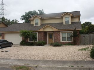 443 Yorktown Blvd, Kerrville, TX 78028