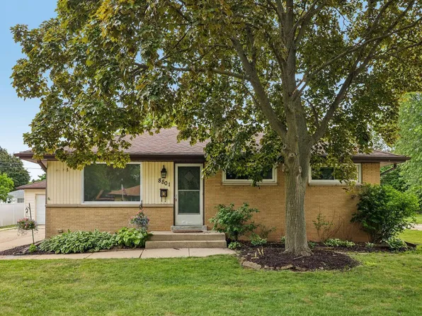 8801 W Lawn AVENUE, Milwaukee, WI 53225
