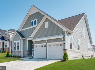 10656 Carlsbad Caverns Ct, White Plains, MD 20695