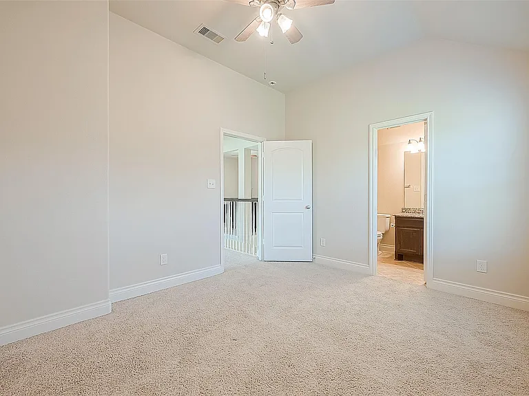 14113 Timber Bluff Dr — Photo 29