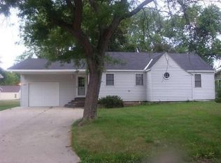 164 3rd St, Dawson, MN 56232