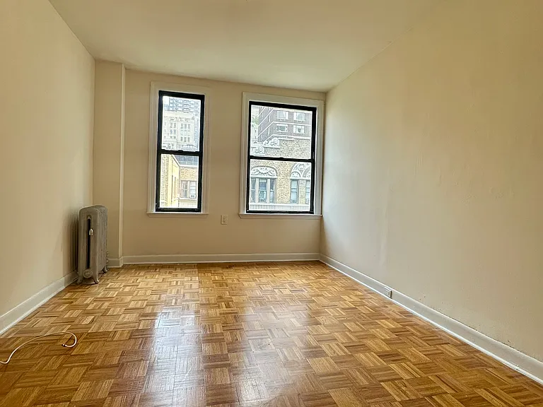350 W 55th St #9B — Photo 5