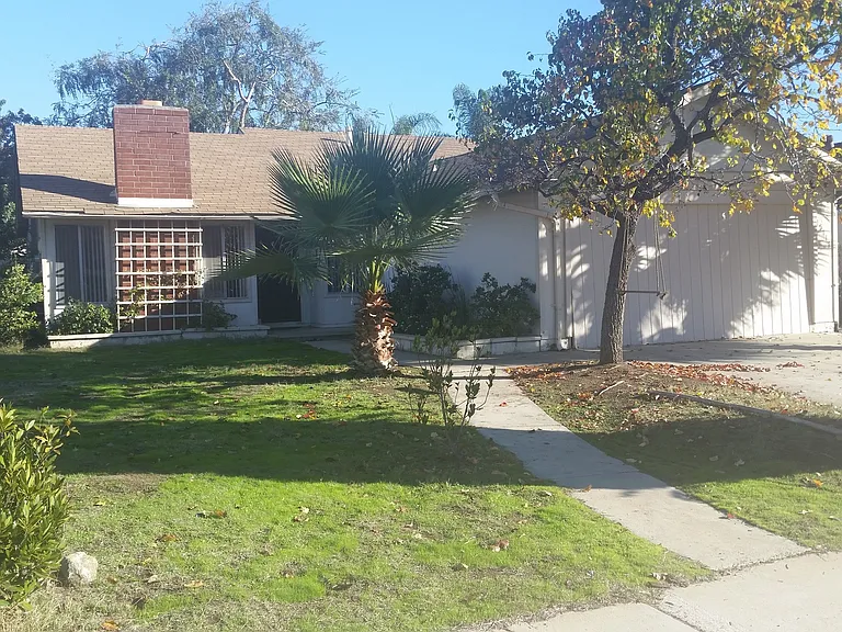 15117 Amso St #206406K-L200 — Photo 3
