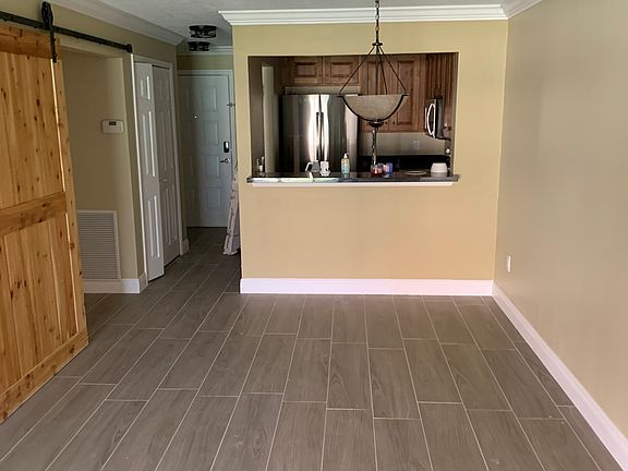 4th image of 99 Broad River Pl Unit Iii-203