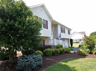 155 Virginia Ave, Stuarts Draft, VA 24477