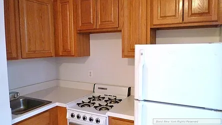 Rented by Bond New York