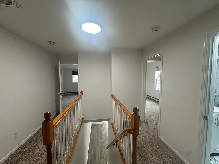 Nassau Rd — Photo 10