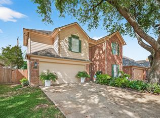 8714 Dawnridge Dr, Houston, TX 77071