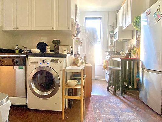 1st image of 215 E 4th St #17A