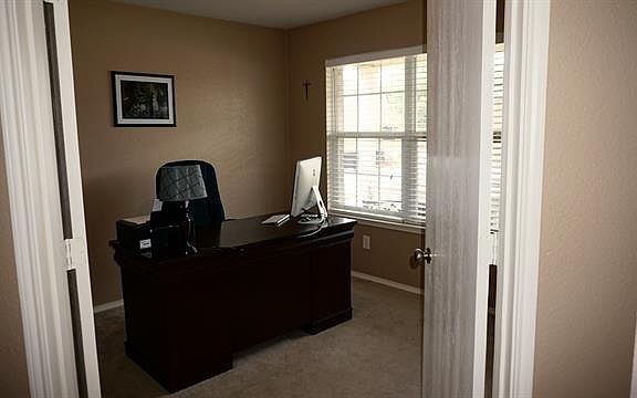 5th image of 7221 Starwood Dr