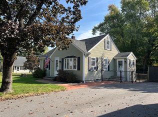 11 Montello St, Middleboro, MA 02346