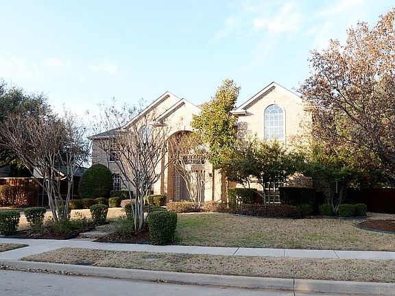 2nd image of 4625 Birkshire Ln