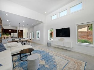 2107 E 9th St, Austin, TX 78702