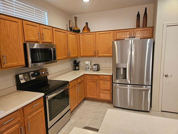 5th image of 15950 W Silver Breeze Dr