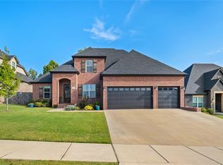 1000 SW Clarendon Ave, Bentonville, AR 72713