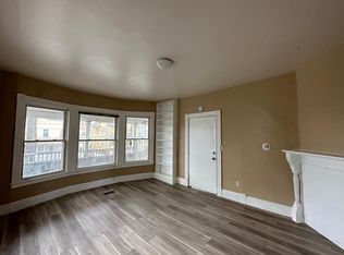 16 Frederick St FLOOR 1, Waterbury, CT 06710