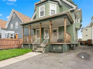 44 Glenham St, Providence, RI 02907