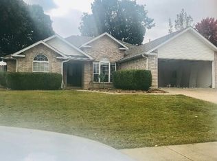 720 Pennington St, Lowell, AR 72745