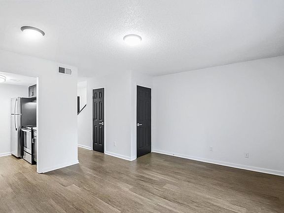 5th image of 4435 Marlane Dr #121
