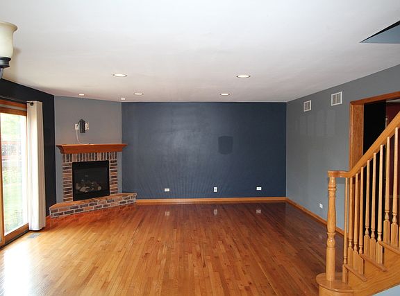 5th image of 610 Indigo Ln