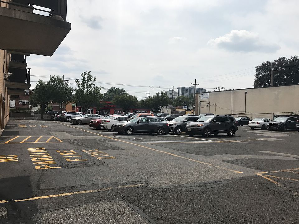 1 car parking included