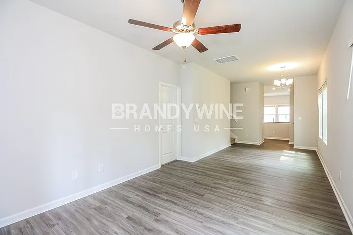 912 Coosaw Pl — Photo 8