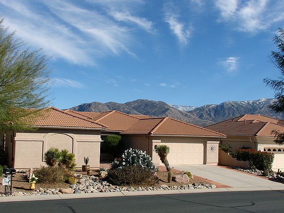 Ever Popular Laredo Model with Great Curb Appeal