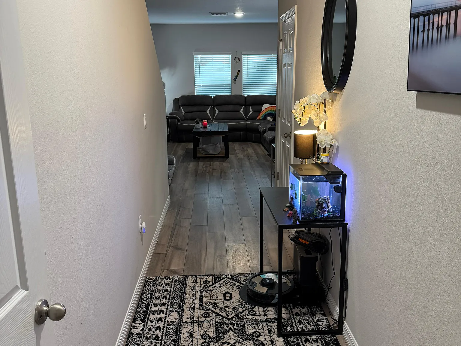 4 bed, 2.5 bath, 2038 sqft, $2,495 — Photo 3