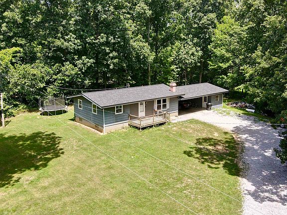 3rd image of 15255 Alleghany Rd