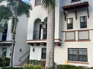 10630 NW 88th St APT 103, Doral, FL 33178