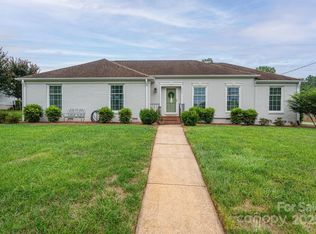 3501 Gardner Park Dr, Gastonia, NC 28054