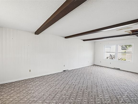 3rd image of 2420 Ivy Ln