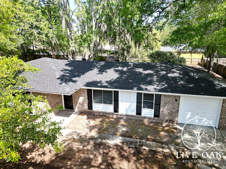 623 Georgia Ave — Photo 2