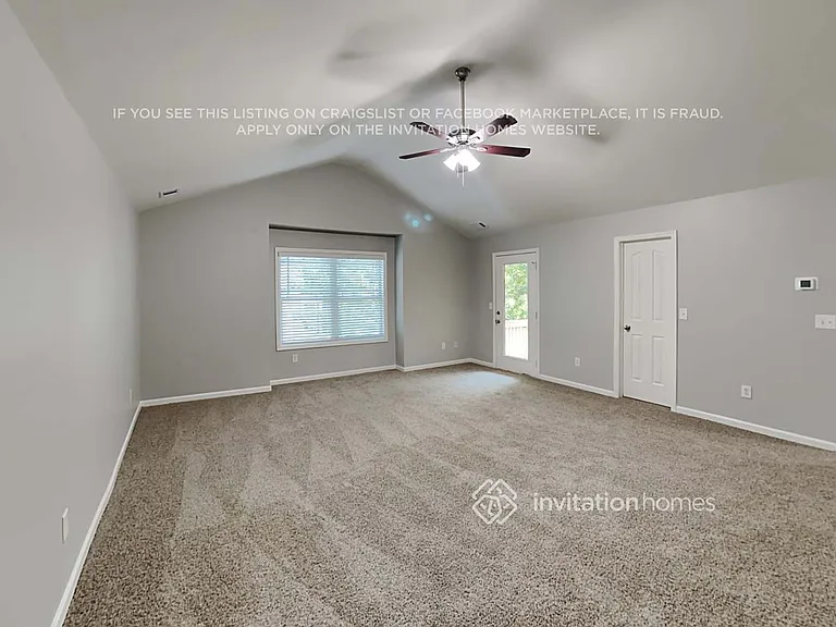 3493 Oakleaf Pass — Photo 9