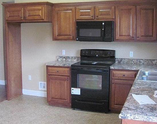 3rd image of Altina Cir
