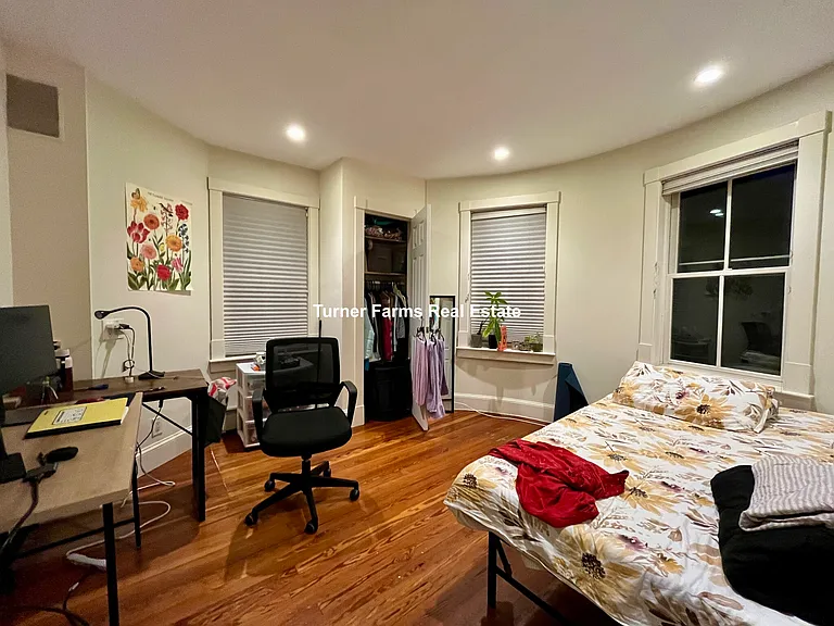 151 Highland St — Photo 29