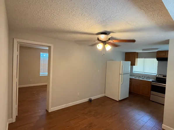22278 E Knox Dr APT B, Porter, TX 77365