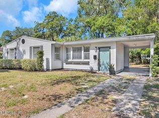 6216 E Fordham Cir, Jacksonville, FL 32217