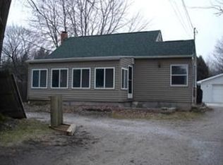 15642 Turner Rd, Lansing, MI 48906