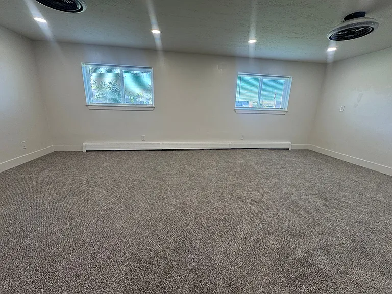210 W 1100 N — Photo 17
