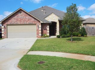 1102 Prairie Dunes Ct, Norman, OK 73072