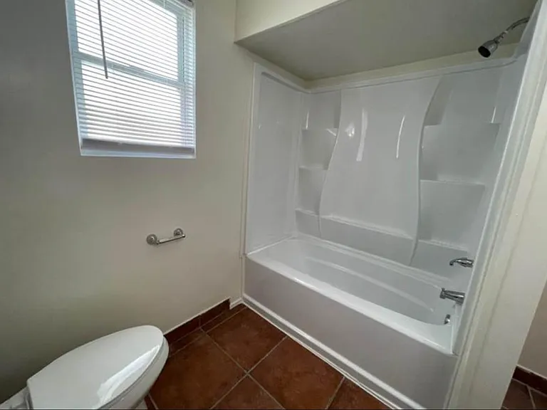 2607 Adams Ave #2 — Photo 8