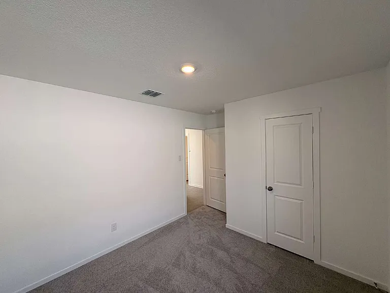 1636 Elliott Rd — Photo 11