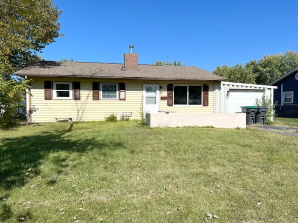 455 Mooreland Dr, New Whiteland, IN 46184