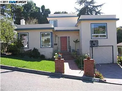 1345 Parker St photo 1